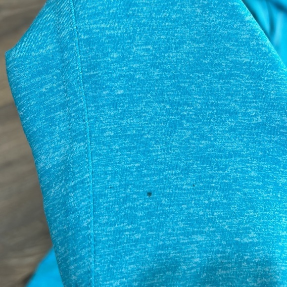 Patagonia Women’s lightweight Full Zip Jacket size medium blue/green color - Picture 4 of 15